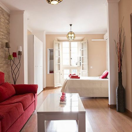 Suncity Loft Carreteria Málaga Exterior foto